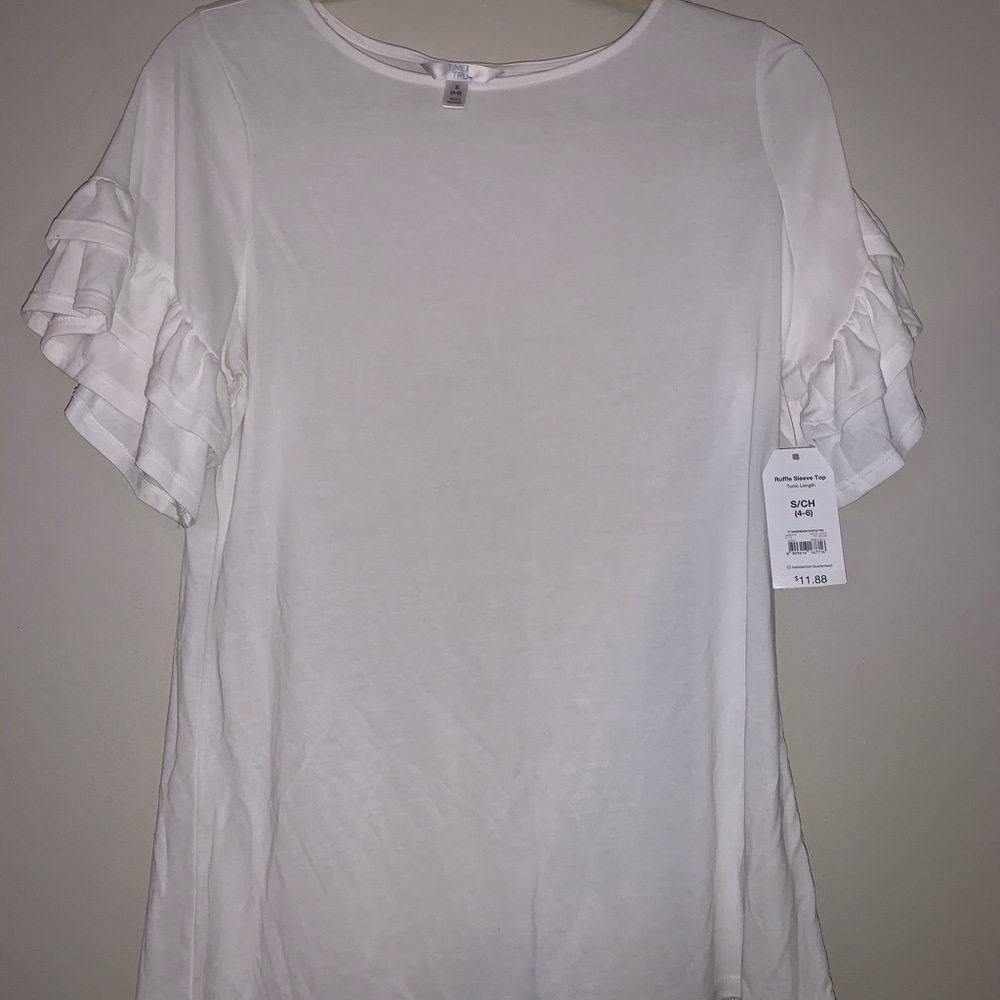 Time and Tru White Blouse